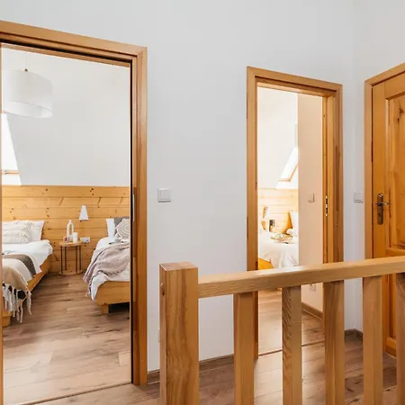 بيت للعطل Dom Jarosze Ii - Loftaffair زومب