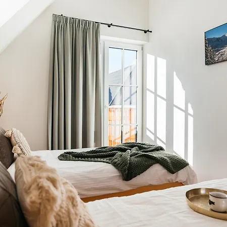 Dom Jarosze Ii - Loftaffair زومب